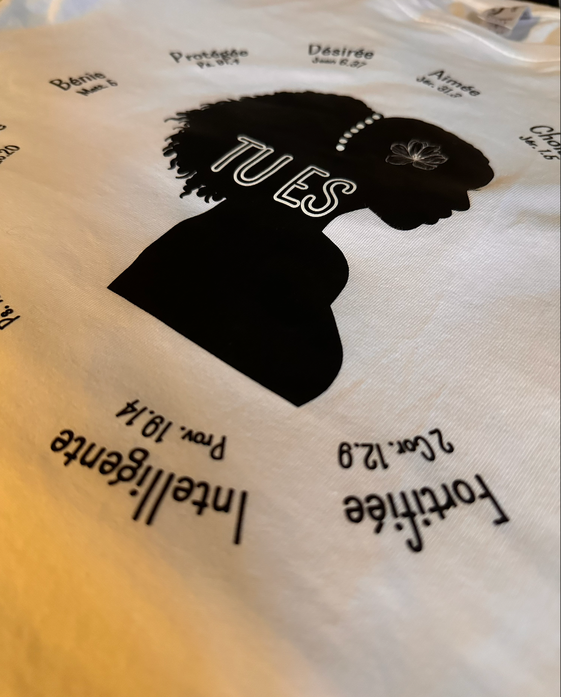 T-shirt à Manches courtes "Tu es..."
