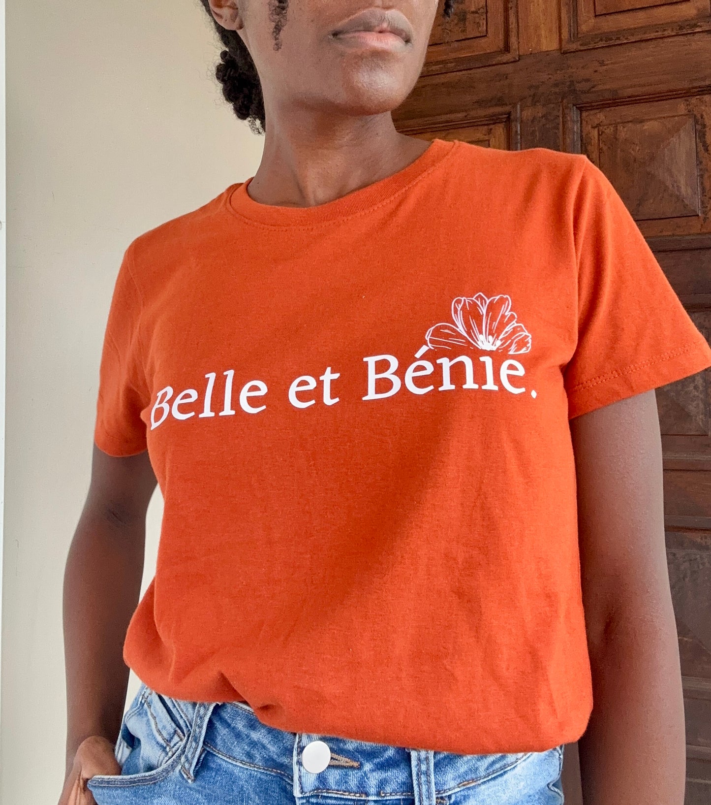T-shirt à Manches courtes "Belle et Bénie."